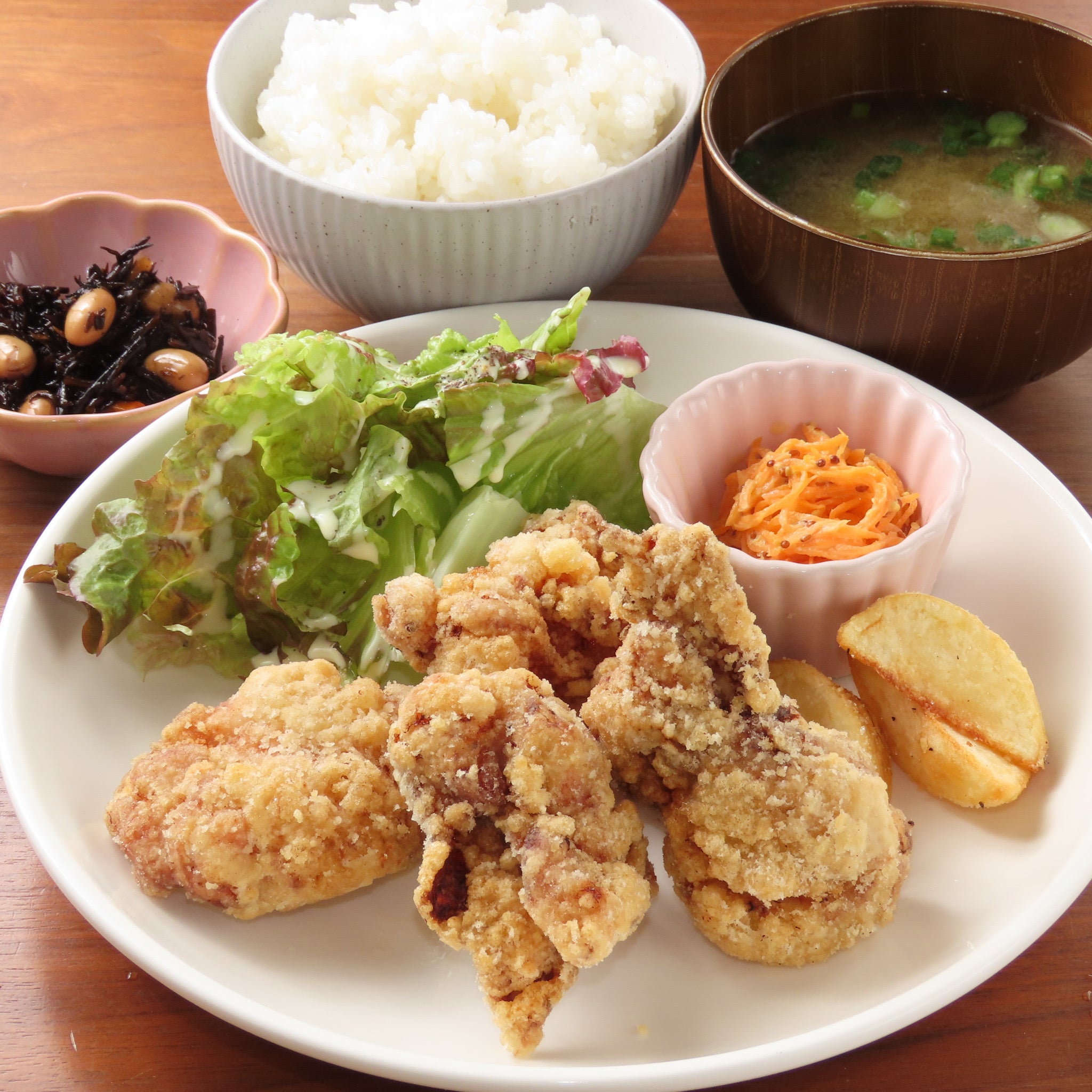 唐揚げランチ